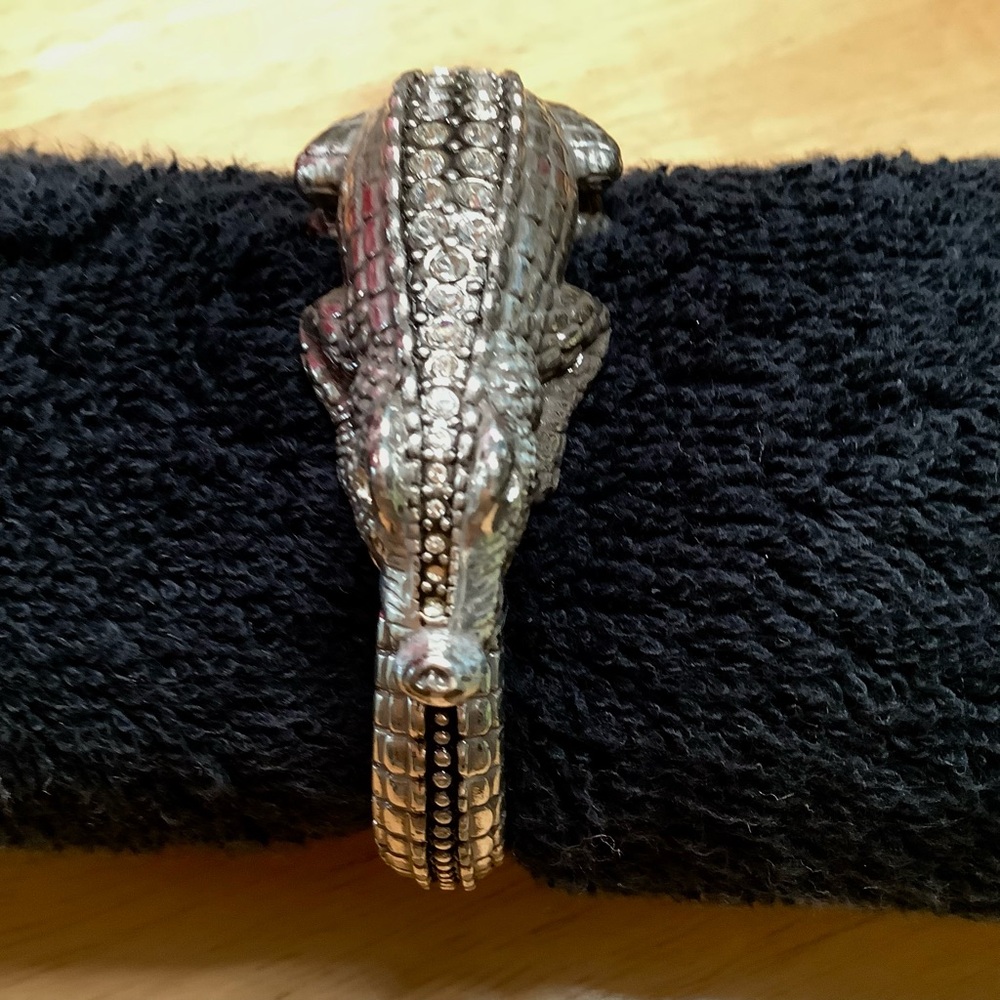 Brighton Later Gator Swarovski Crystal Silver Alligator Hinged Bangle Bracelet - Picture 9 of 16